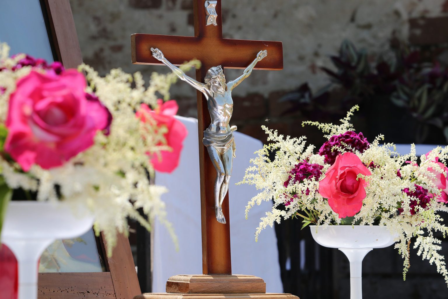 corpus-christi-feast-3443945_1920